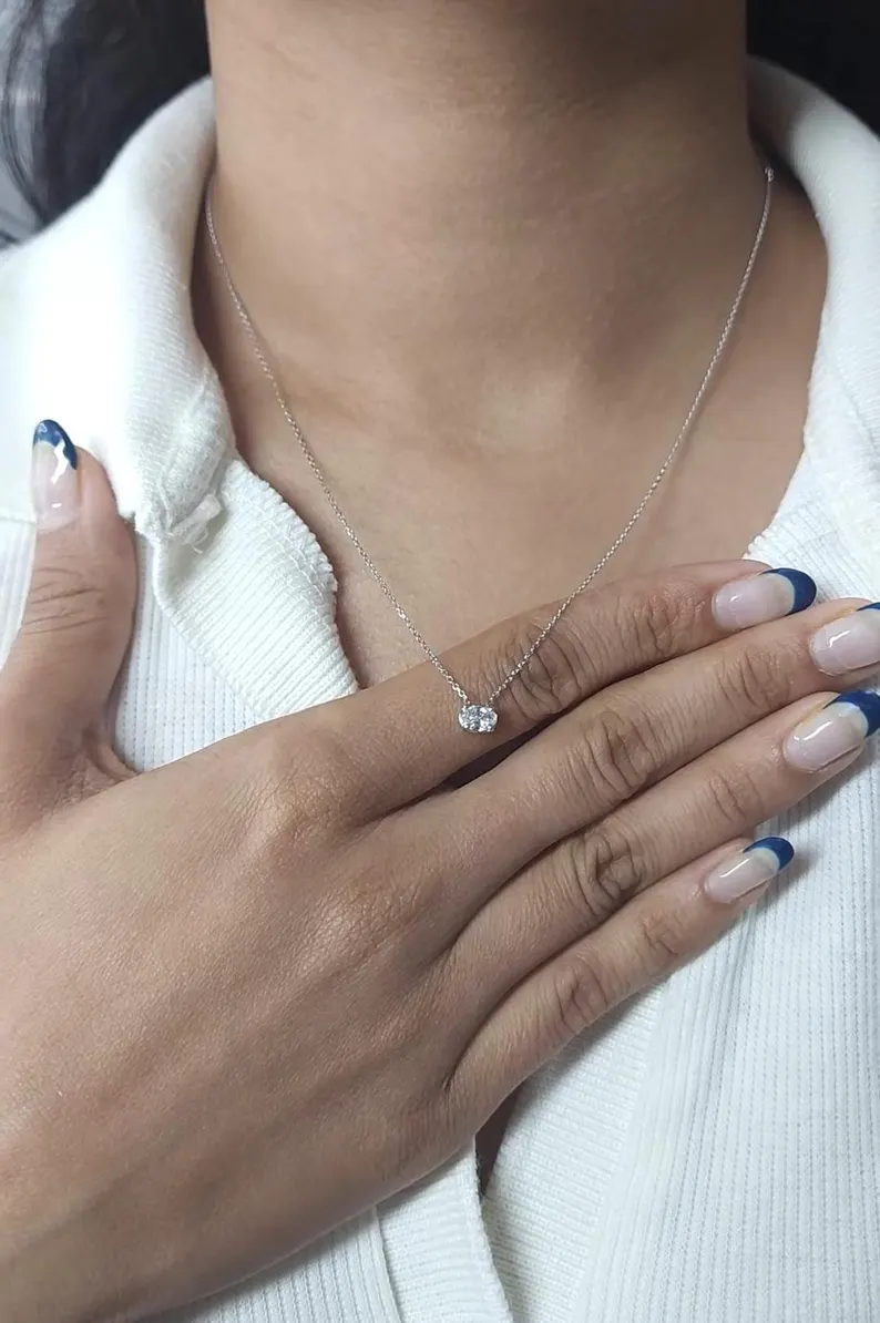 Diamond pendants collection